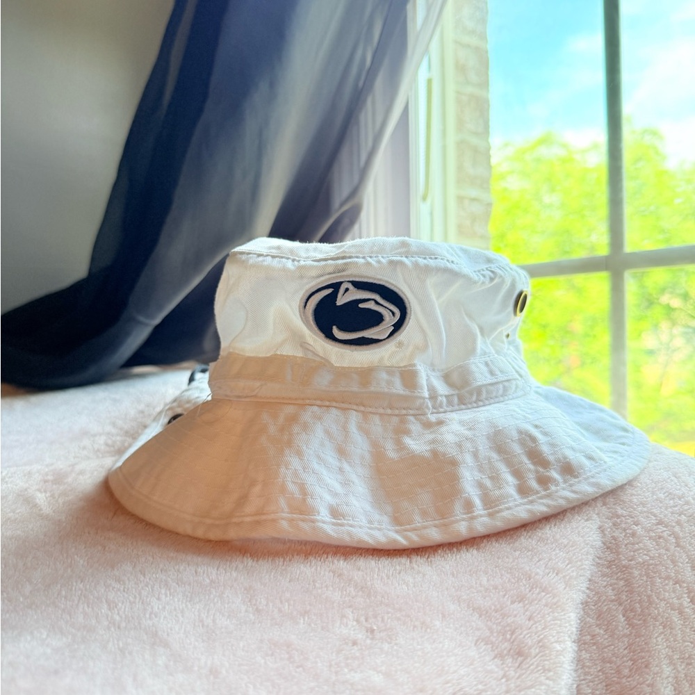 PSU PENN STATE Top of the World White Bucket Hat with Navy Emblem
